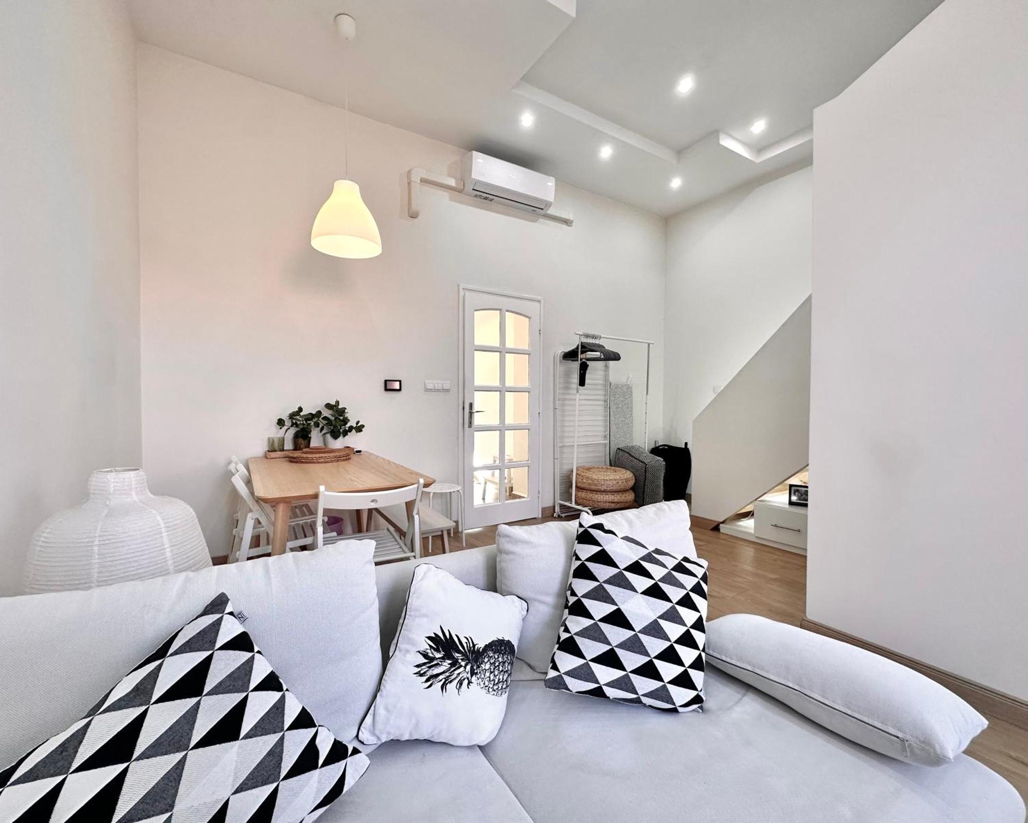 Center Cozy Gozsdu Home With 4Ppl Budapest Exterior foto